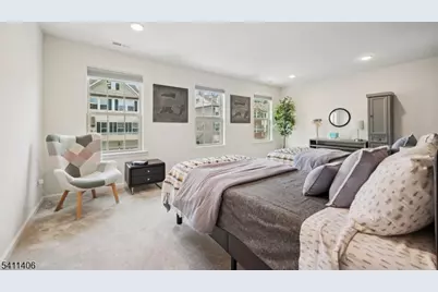 33 Albert Ct, Randolph Township, NJ 07869 - Photo 19