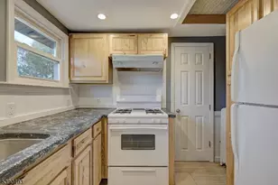 24 Brook St, Springfield, NJ 07081 - Photo 25