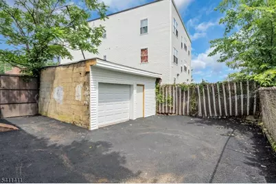 568 Grove St, Irvington, NJ 07111 - Photo 1