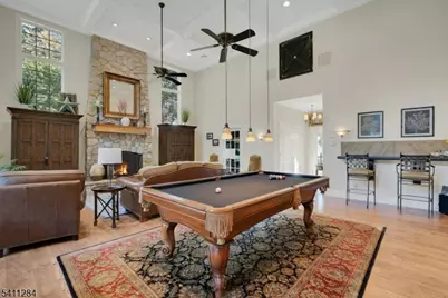 29 Evergreen Ln, Watchung, NJ 07069 - Photo 9