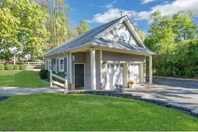 29 Evergreen Ln, Watchung, NJ 07069 - Photo 41