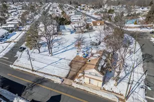 946 Kennedy Blvd, Manville, NJ 08835 - Photo 3