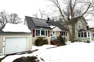 36 Cumberland Ave, Verona, NJ 07044 - Photo 3