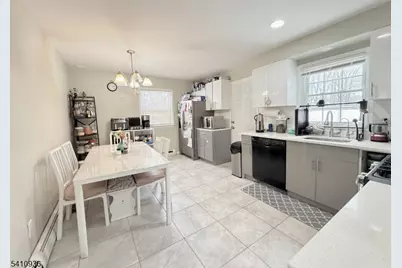 36 Cumberland Ave, Verona, NJ 07044 - Photo 9