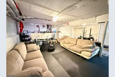 36 Cumberland Ave, Verona, NJ 07044 - Photo 17