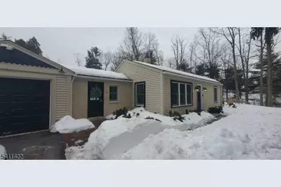 6 Willow Ct, Hope Township, NJ 07825 - Photo 11