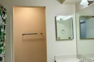 41C Chicopee Dr, Montgomery Township, NJ 08540 - Photo 13