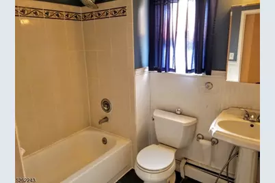 180 Littleton Rd #24, Parsippany, NJ 07054 - Photo 11