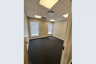 762 State Route 15, Jefferson Township, NJ 07849 - Photo 9