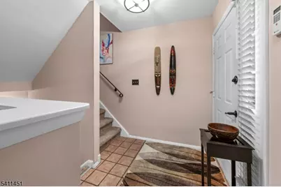 41 Lexington Ln #B, West Milford, NJ 07480 - Photo 9