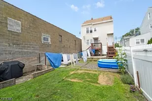 330 N 10th St, Prospect Park, NJ 07508 - Photo 11