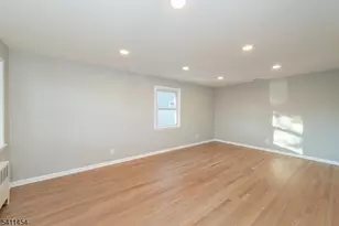 22 Washington St, Clark Township, NJ 07066 - Photo 13