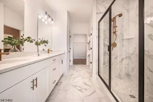 18 Errico Ln, Far Hills, NJ 07931 - Photo 11