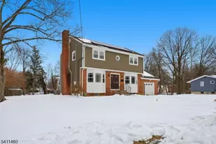 162 Mali Dr, North Plainfield, NJ 07062 - Photo 3