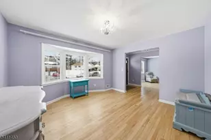 162 Mali Dr, North Plainfield, NJ 07062 - Photo 7