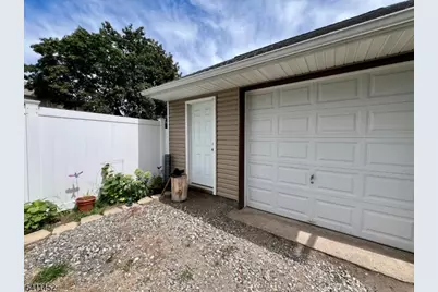 384 Morrissee Ave, Haledon, NJ 07508 - Photo 21