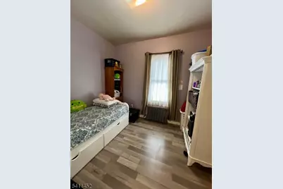 384 Morrissee Ave, Haledon, NJ 07508 - Photo 9