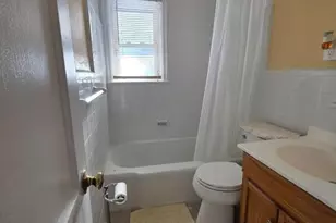 7 Norwood Ave, Plainfield, NJ 07060 - Photo 9