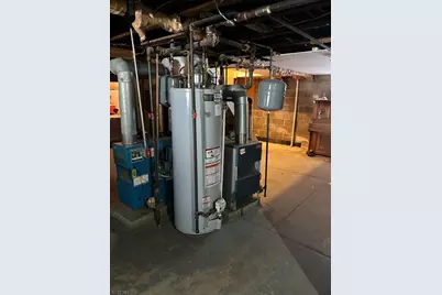 102 Scoles Ave, Clifton, NJ 07012 - Photo 25