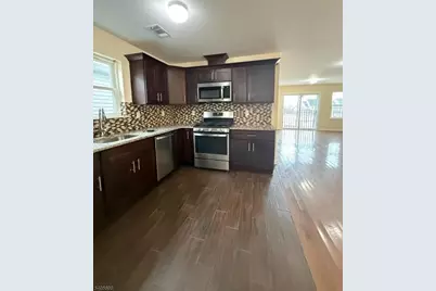 324 Port Ave, Elizabeth, NJ 07206 - Photo 5