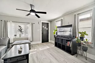 71 Wilber St, Belleville, NJ 07109 - Photo 3