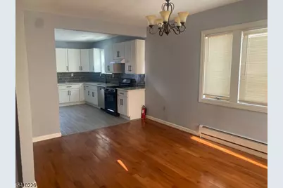 17 Walnut Ter, Bloomfield, NJ 07003 - Photo 5