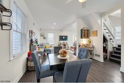 632 Chase Ave, Lyndhurst Township, NJ 07071 - Photo 9