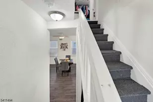 632 Chase Ave, Lyndhurst Township, NJ 07071 - Photo 17