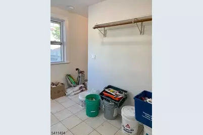 632 Chase Ave, Lyndhurst Township, NJ 07071 - Photo 15