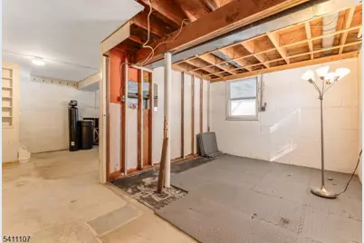 56 Deer Hill Rd, Clinton Township, NJ 08833 - Photo 29