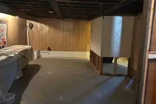 102 Scoles Ave, Clifton, NJ 07012 - Photo 21