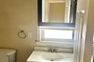 38 Carnegie Ave, East Orange, NJ 07018 - Photo 5