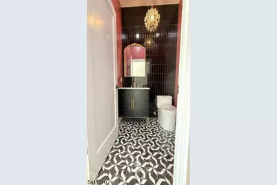 24 Peterson Rd, Wayne, NJ 07470 - Photo 9