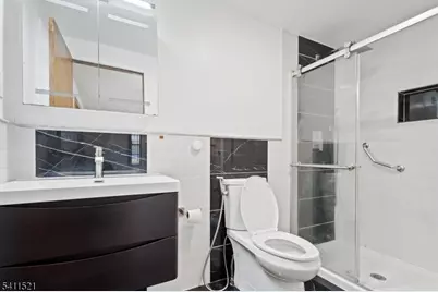 85 Merseles St, Jersey City, NJ 07302 - Photo 9