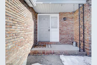 186 Patriots Rd, Parsippany, NJ 07950 - Photo 3