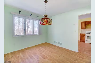 184 Patriots Rd, Parsippany, NJ 07950 - Photo 11