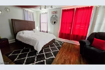 190 Columbia Ave, Passaic, NJ 07055 - Photo 5