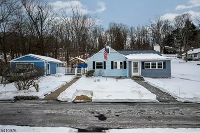 8 Myrtle Ave, Mount Olive, NJ 07828 - Photo 23