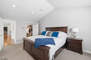 31 Gannett Ct, Wayne, NJ 07470 - Photo 11