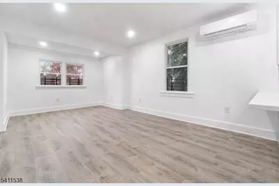 427 Benner St #2, Highland Park, NJ 08904 - Photo 5