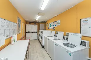 12 N End Dr, Secaucus, NJ 07094 - Photo 21