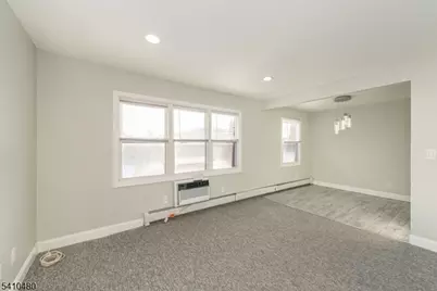 12 N End Dr #12, Secaucus, NJ 07094 - Photo 9