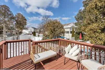 1044 Madison Hill Rd, Clark Township, NJ 07066 - Photo 27