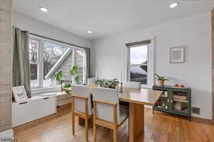 1044 Madison Hill Rd, Clark Township, NJ 07066 - Photo 9