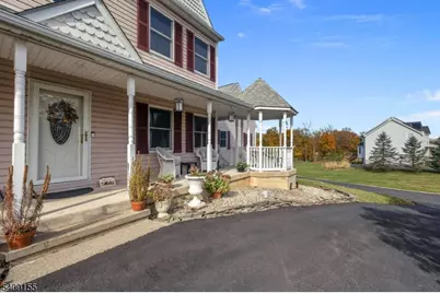 10 Cliffside Drive, Franklin Township, NJ 08886 - Photo 5