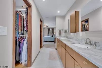 10 Cliffside Drive, Franklin Township, NJ 08886 - Photo 29