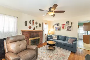 8 S Shore Rd, Denville, NJ 07834 - Photo 3