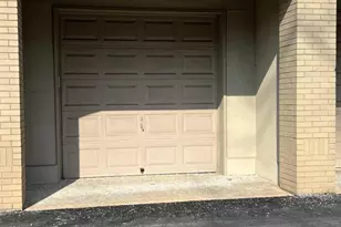 315 Regency Pl, Woodbridge Township, NJ 07095 - Photo 15