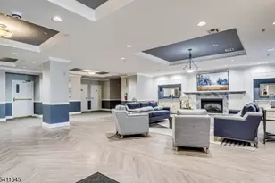 315 Regency Pl, Woodbridge Township, NJ 07095 - Photo 3