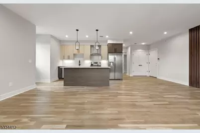 178 Newark Pompton Tpke #302, Little Falls Township, NJ 07424 - Photo 15
